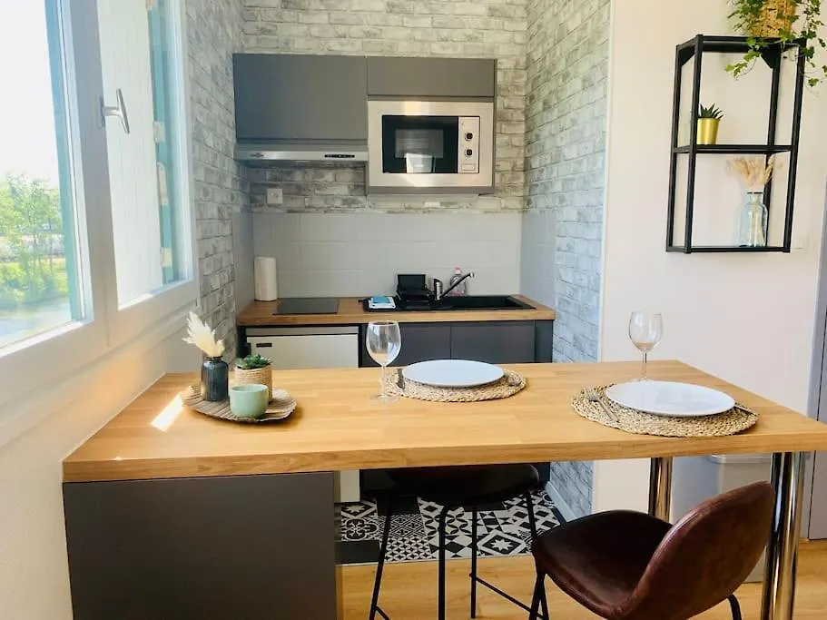 Le Wild, Superbe Studio Au Bord De La Vilaine Rennes 0*,